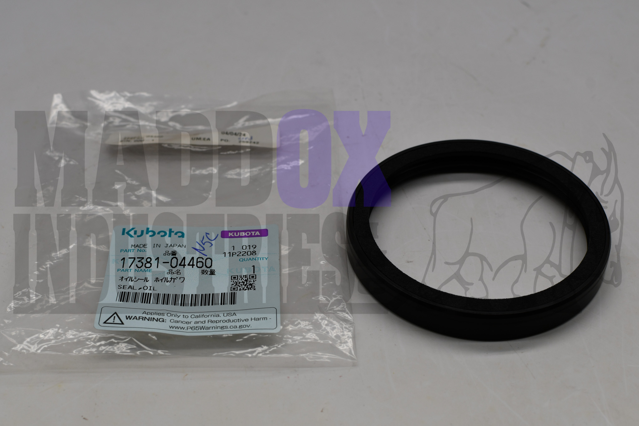 Kubota 17381-04460 Oil Seal